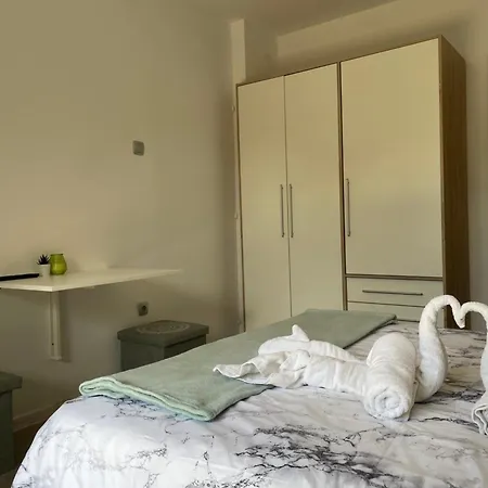 Champagne Apartment