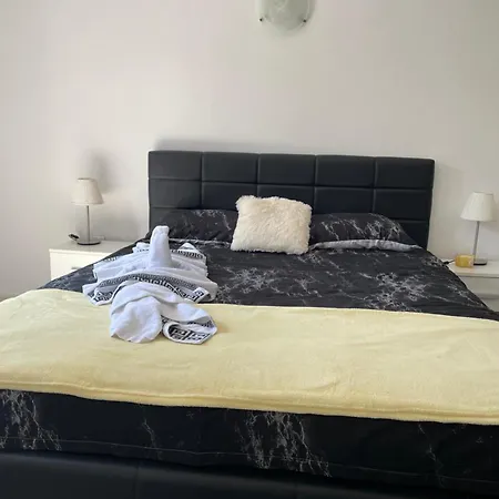 Apartment Champagne