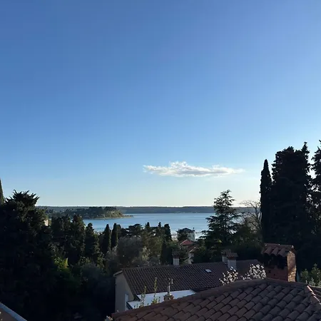 아파트 Champagne 포르토로즈