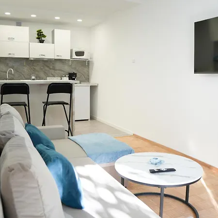 Champagne Apartment Portoroz