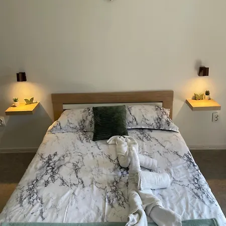 Champagne Apartment Portoroz